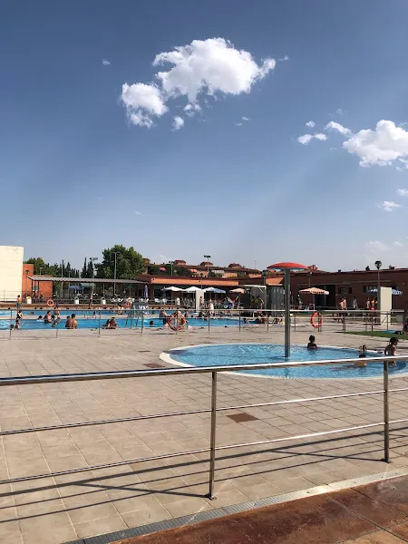 Piscina Pública Municipal de Cartuja Baja. - Piscina pública en Zaragoza - foto 2