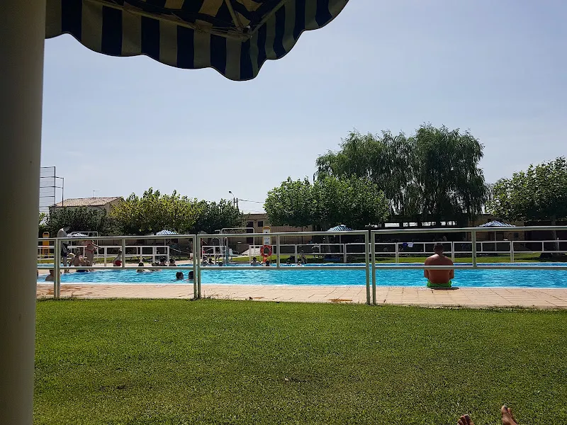 Piscina Pública Municipal de Peñaflor de Gállego. - Piscina pública en Zaragoza - foto 2