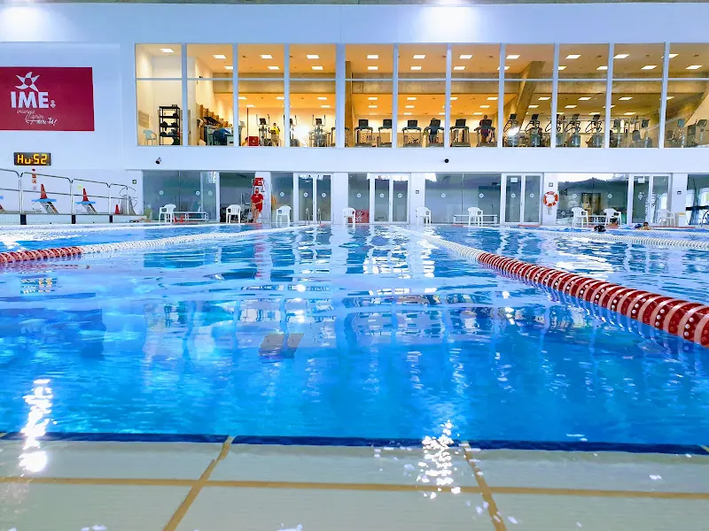Piscina - Son Moix IME - Polideportivo en Palma - foto 2