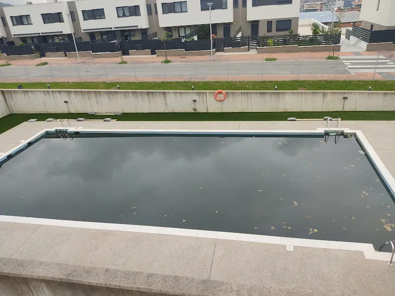 Piscina La Dinamita - Barakaldo