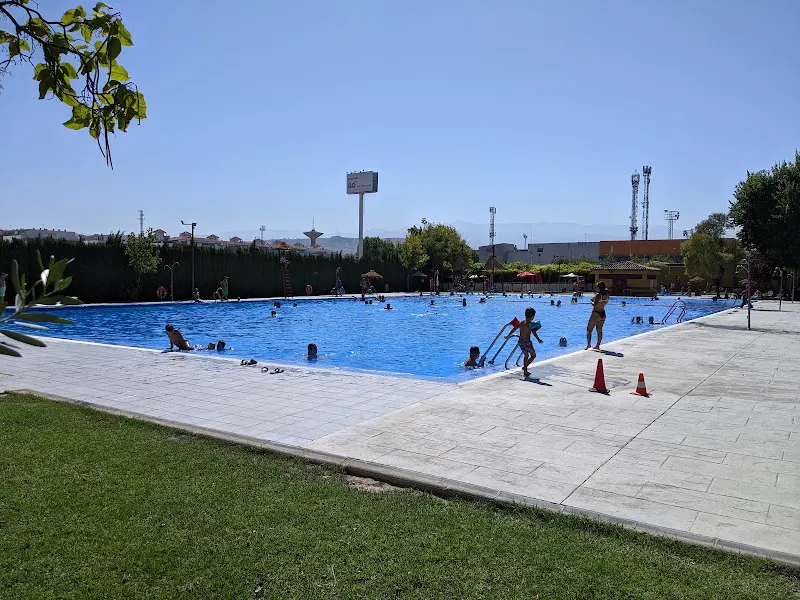 Piscina Maracena Municipal