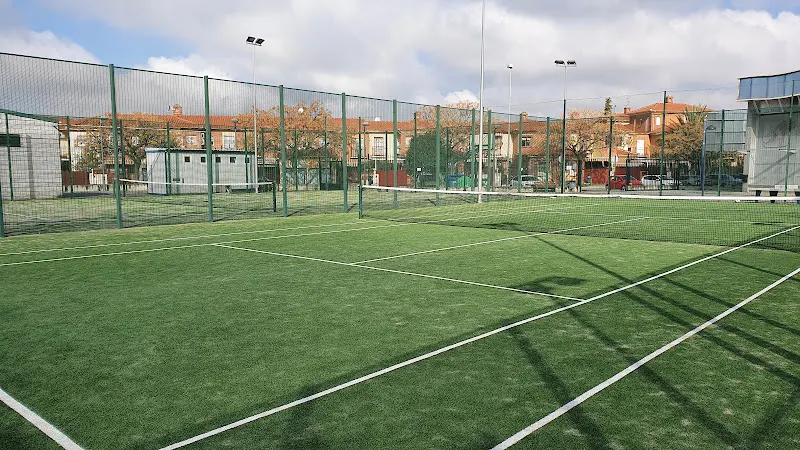 Complejo Deportivo Chana