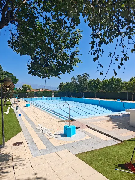 Piscina Municipal Albolote
