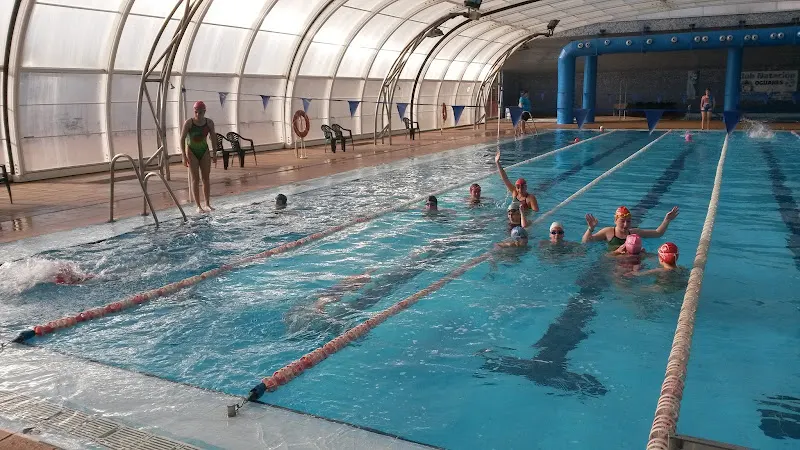 Piscina Municipal De Ogíjares - Piscina cubierta en Ogijares - foto 2
