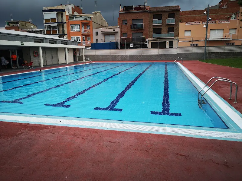 Piscina Les Arenes - Piscina exterior en Terrassa - foto 2