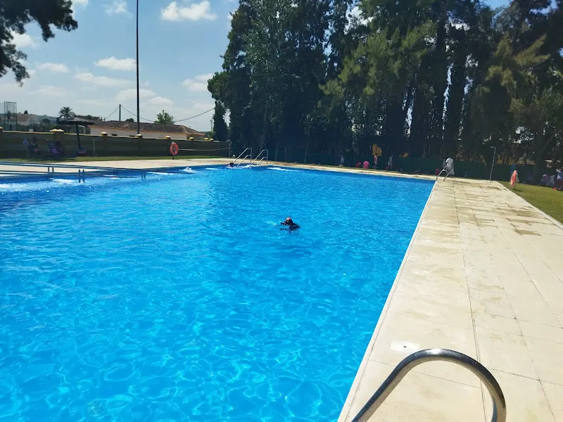 Piscina Municipal de Guadalcacín - Jerez de la Frontera