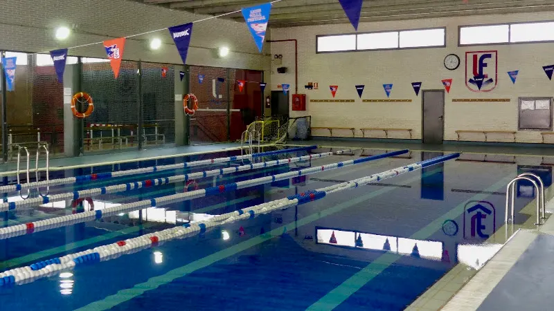 Piscina Liceo Villafontana - Piscina cubierta en Mostoles - foto 2