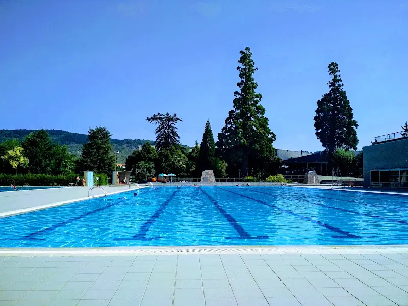 Piscina Pública Municipal “Aranzadi” de Pamplona. - Piscina pública en Pamplona - foto 3