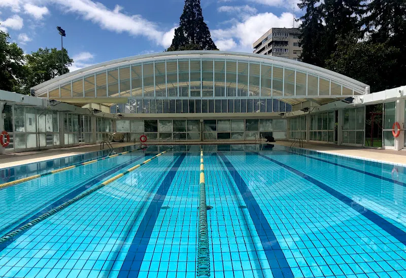 Campo de Deportes Larraina - Pamplona