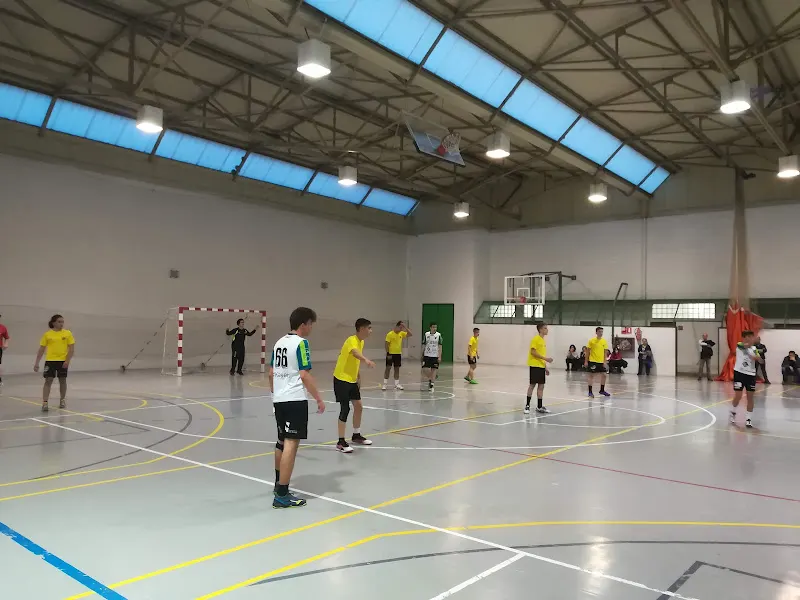 Polideportivo Ermitagaña - Polideportivo en Pamplona - foto 2