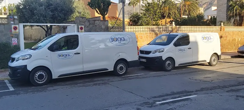Jardines y piscinas Saga SL