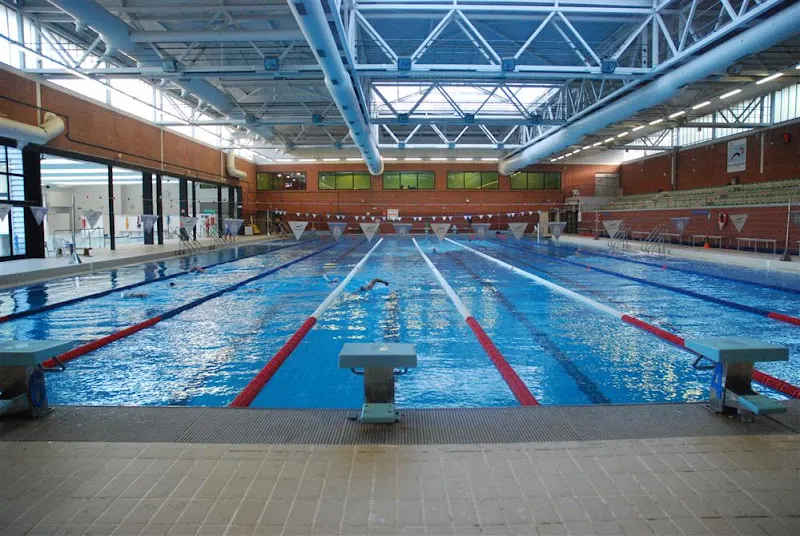 Polideportivo Municipal Paco Yoldi - Polideportivo en Donostia / San Sebastián - foto 2