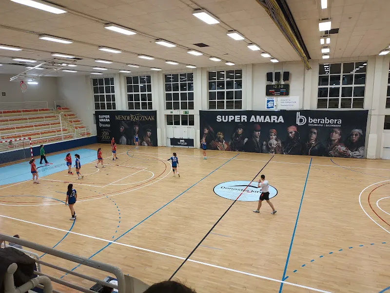 Polideportivo Bidebieta