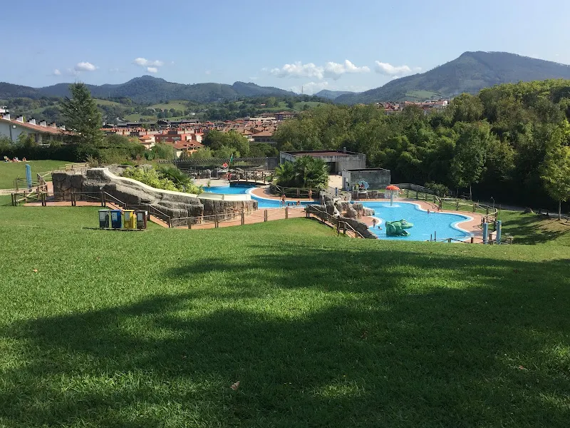 Piscinas exteriores municipales de Hernani - Hernani
