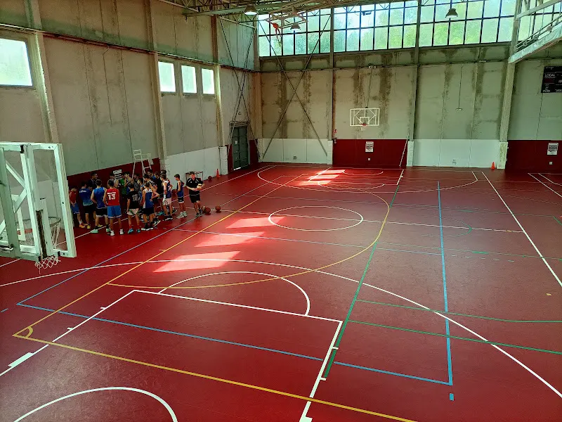 Polideportivo de Mons - Polideportivo en San Sebastián - foto 2