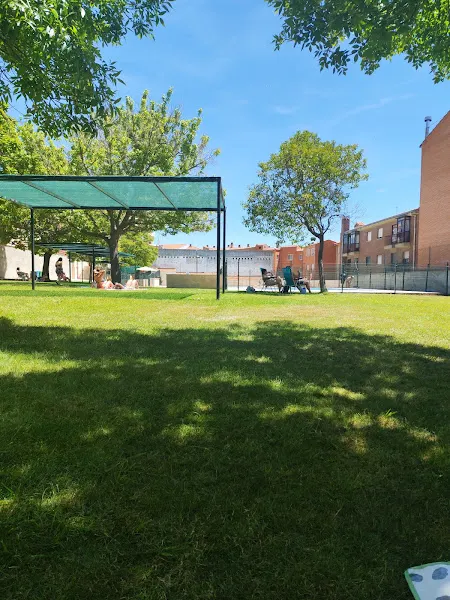 Piscina Municipal Pizarrales