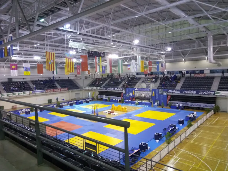 Complejo Deportivo Avilés - Avilés