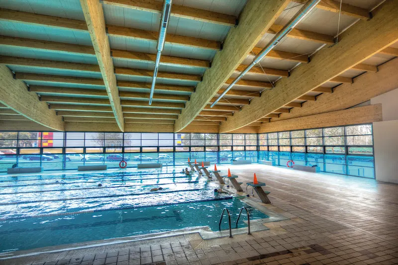 Complejo Deportivo "Eras de Santa Marina" - Polideportivo en Palencia - foto 2