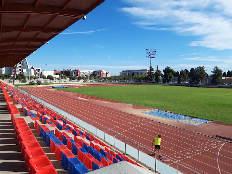 Ciudad del Deporte de Torrent - Polideportivo en Torrent - foto 2