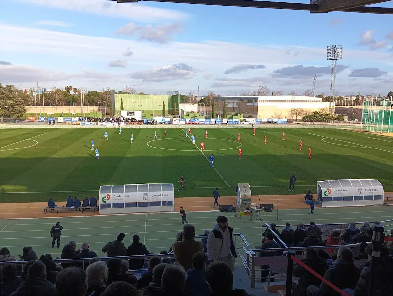 Polideportivo Rey Juan Carlos I - Polideportivo en Ciudad Real - foto 2