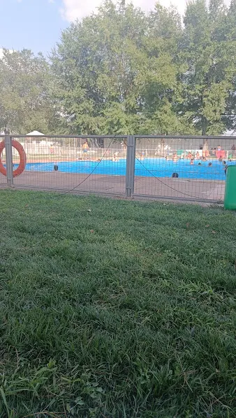 Piscina Municipal en Poblete - foto 2