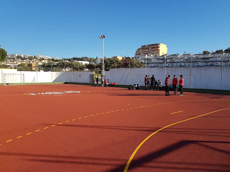 Polideportivo Municipal Santo Tomás de Aquino - Polideportivo en Estepona - foto 2