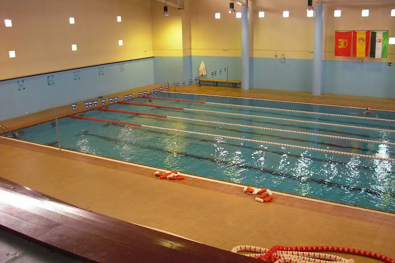 Complejo Polideportivo Argentina - Polideportivo en Mérida - foto 2
