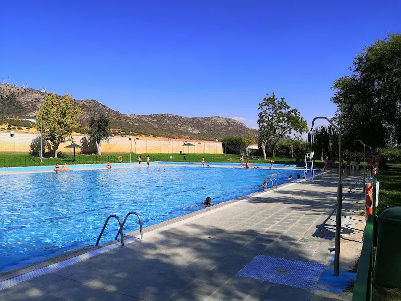 Piscina Municipal - Piscina pública en Arroyo de San Servan - foto 2