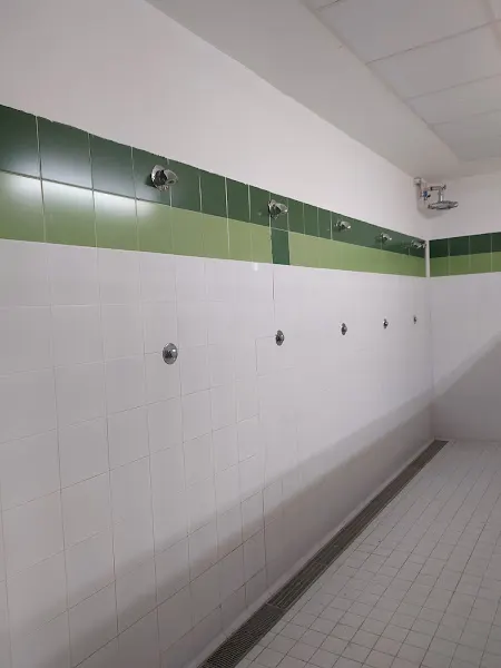 Areatzako Udal Igerilekua - Piscinas - Areatza