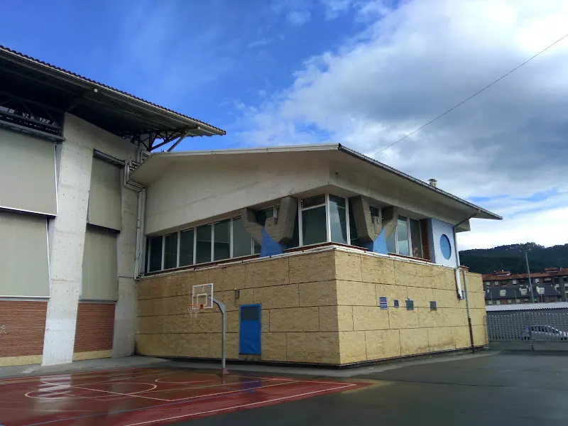 Polideportivo Unkina