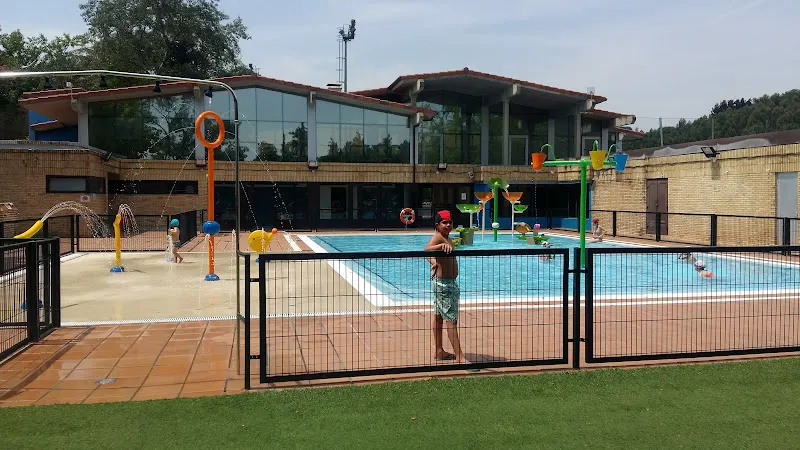 Piscinas Municipales de Elexalde - Galdakao
