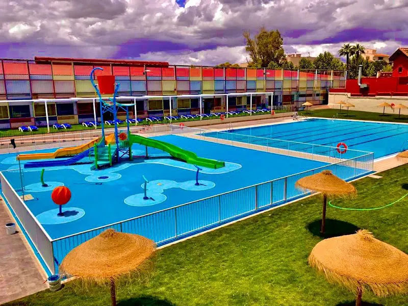 Piscina Municipal de Antequera - Antequera