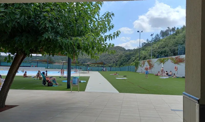 Piscina municipal de Bescanó - Piscina pública en Bescano - foto 2