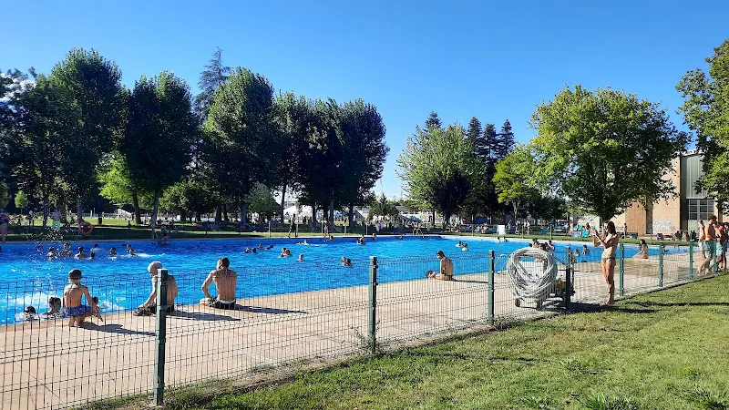 Piscinas Municipales al aire libre - Piscina pública en Miranda de Ebro - foto 2