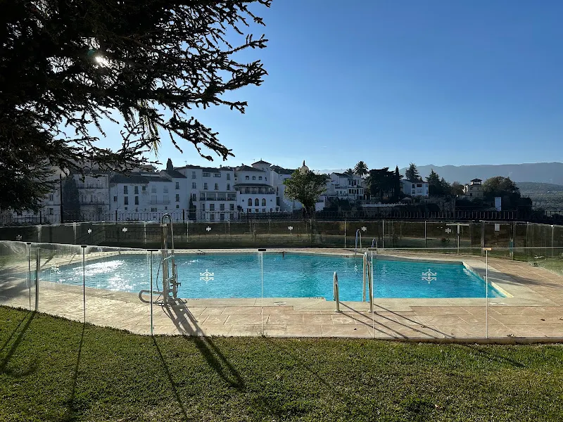 Piscina Parador De Ronda - Piscinas en Ronda - foto 3