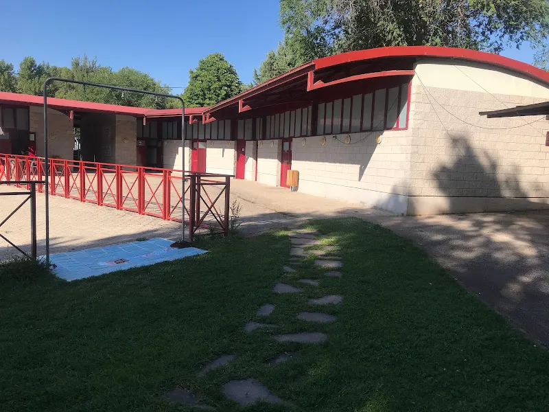 Piscina Municipal de verano Fuente Cerrada - Teruel