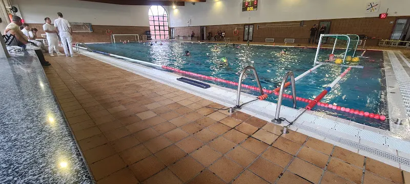 Piscinas Municipales Anglès - Angles