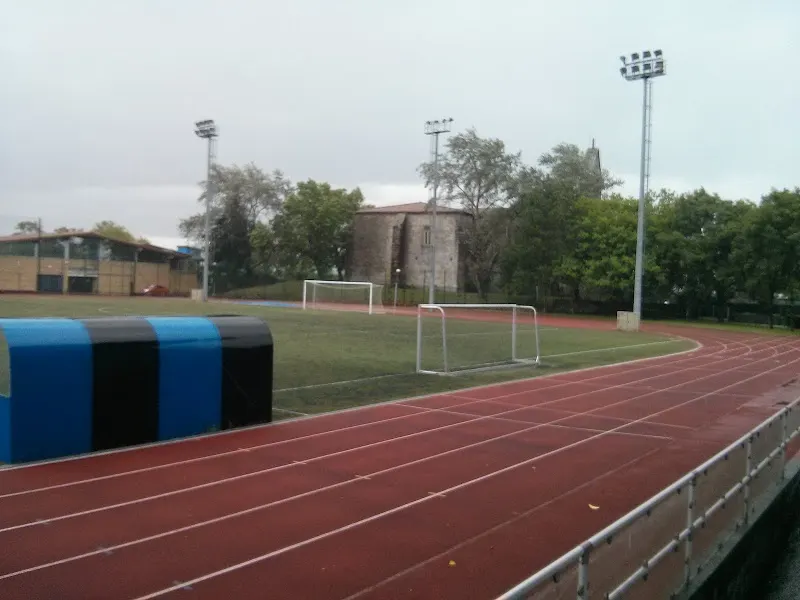 Elexaldeko Kiroldegia - Polideportivo en Galdakao - foto 2