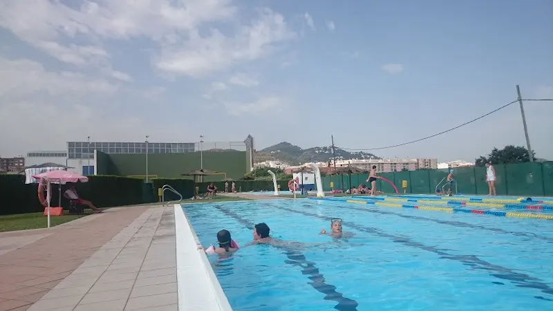Piscina Descubierta Oliva - Oliva