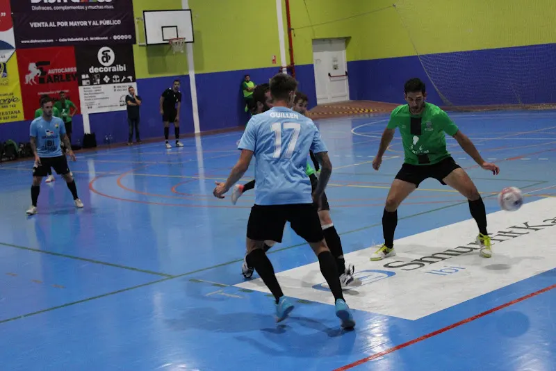 Ayuntamiento De Ibi - POLIDEPORTIVO MUNICIPAL Y PISCINAS - en Ibi