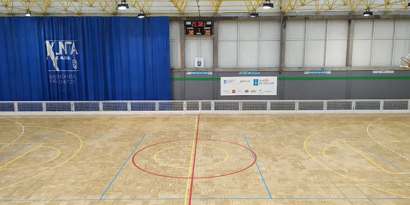 Forus Agra - Polideportivo en Coruna (A) - foto 2