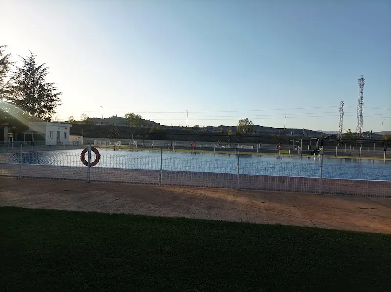 Piscina Pública Municipal de Calatayud. - Calatayud