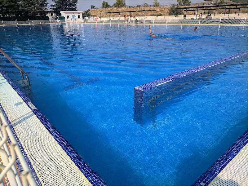 Piscina Pública Municipal de Calatayud. - Piscina pública en Calatayud - foto 2