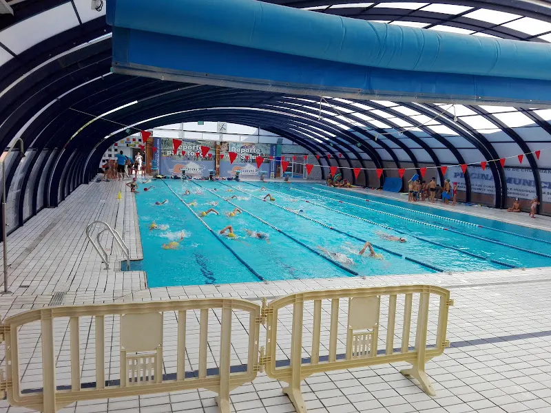 Piscina Churriana - Polideportivo en Churriana de la Vega - foto 2