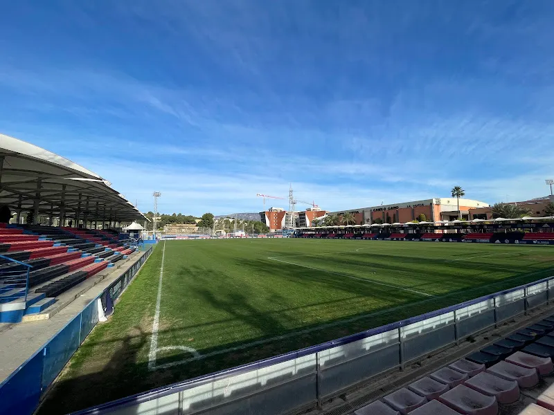 Ciudad Deportiva Camilo Cano - Polideportivo en Nucia (la) - foto 3