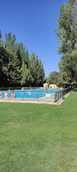 Piscina Pública Municipal de Bolaso. - Ejea de los Caballeros