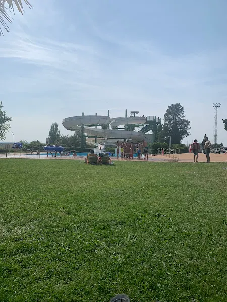 Piscinas Parque Acuático - Monzón