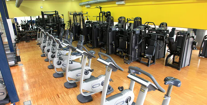 GiM10 Centre Esportiu de Cardedeu - Polideportivo en Cardedeu - foto 2