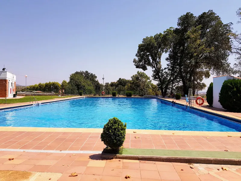 Piscina Municipal La Carolina - Piscinas en Carolina (La) - foto 2