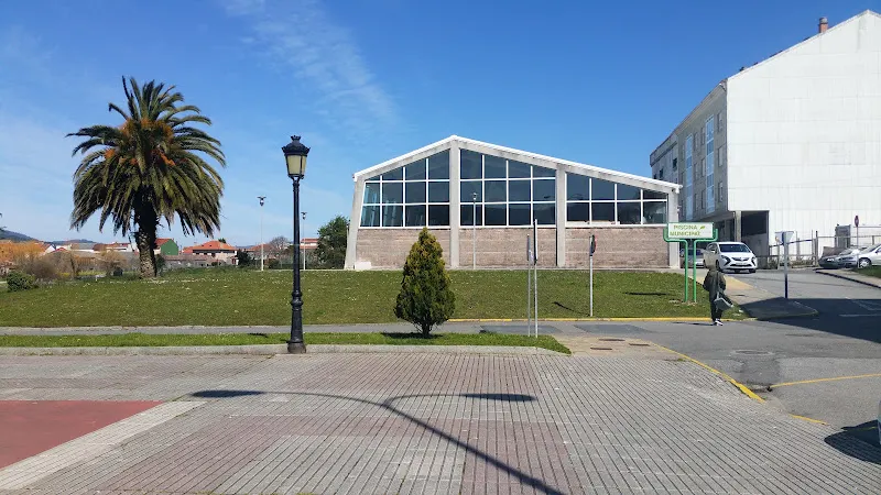 Piscina/Gimnasio Municipal de Noya - Noia